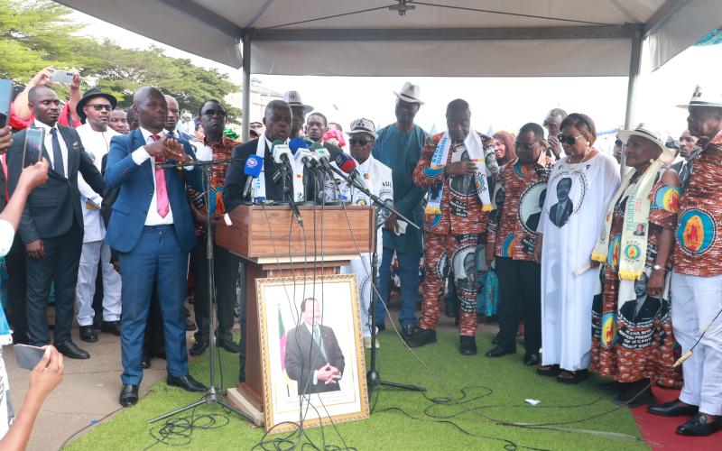 Meeting de lancement de la campagne du RDPC, le samedi, 27 septembre 2025 à l'esplanade de l'hôtel de Ville de Yaoundé