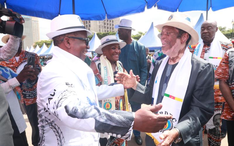 Meeting de lancement de la campagne du RDPC, le samedi, 27 septembre 2025 à l'esplanade de l'hôtel de Ville de Yaoundé