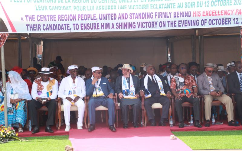 Meeting de lancement de la campagne du RDPC, le samedi, 27 septembre 2025 à l'esplanade de l'hôtel de Ville de Yaoundé