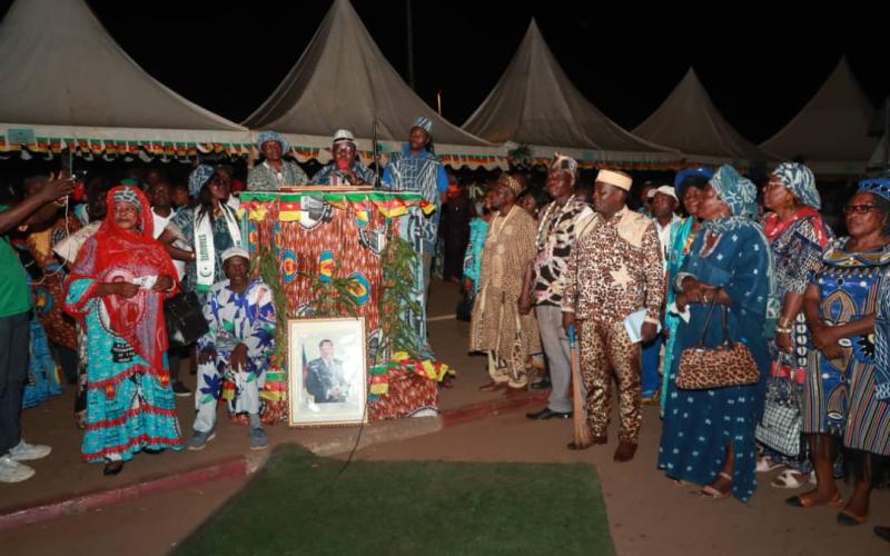 Meeting de lancement de la campagne de Yaoundé 2 à Tsinga
