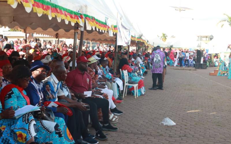 Meeting de lancement de la campagne de Yaoundé 2 à Tsinga